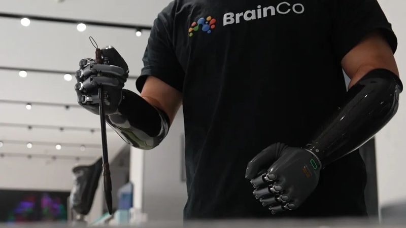 边缘计算在物联网中的角色：揭秘边缘服务器定制的关键